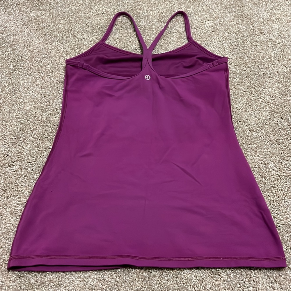 Lululemon flow Y tank